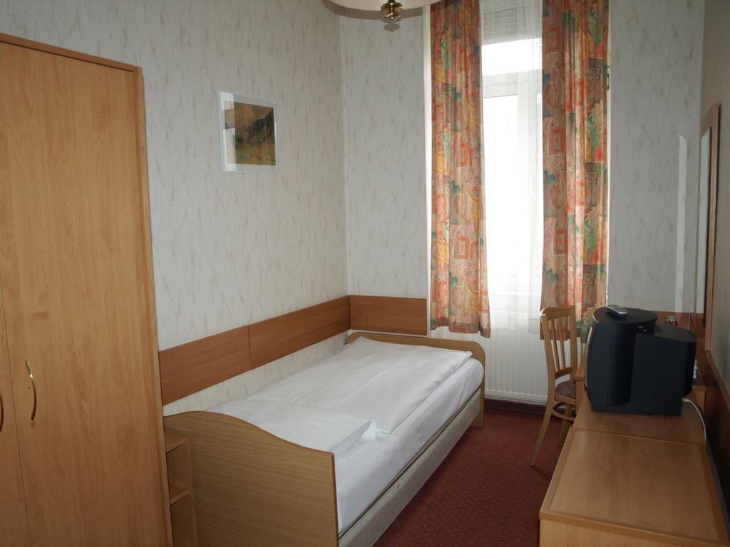 Hotel Stalehner Wien Rum bild