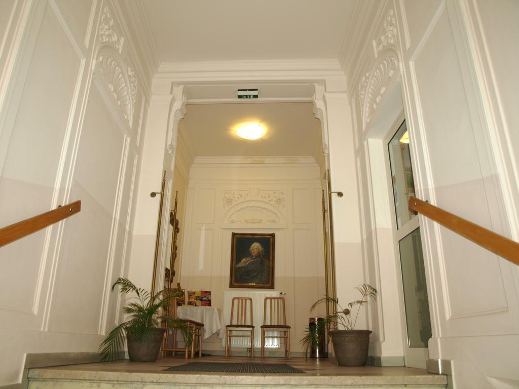 Hotel Stalehner Wien Exteriör bild